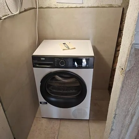 Casa Emma * キアーヴァリ